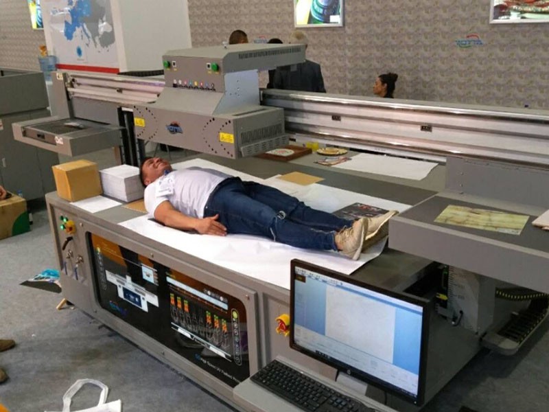 Experimenting on the YD-F2513R5-40